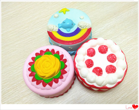 Wholesale Assorted Cakes Squishys PU Foam Scented Squishy Slow Rising Toys Random